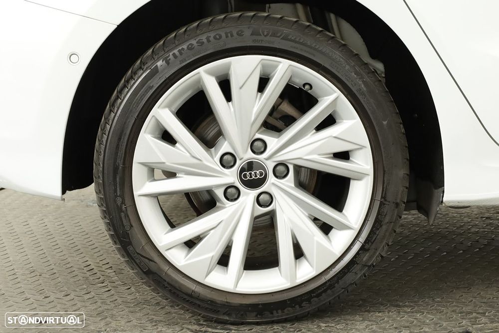 Audi A3 Sportback 30 TFSI S tronic - 5