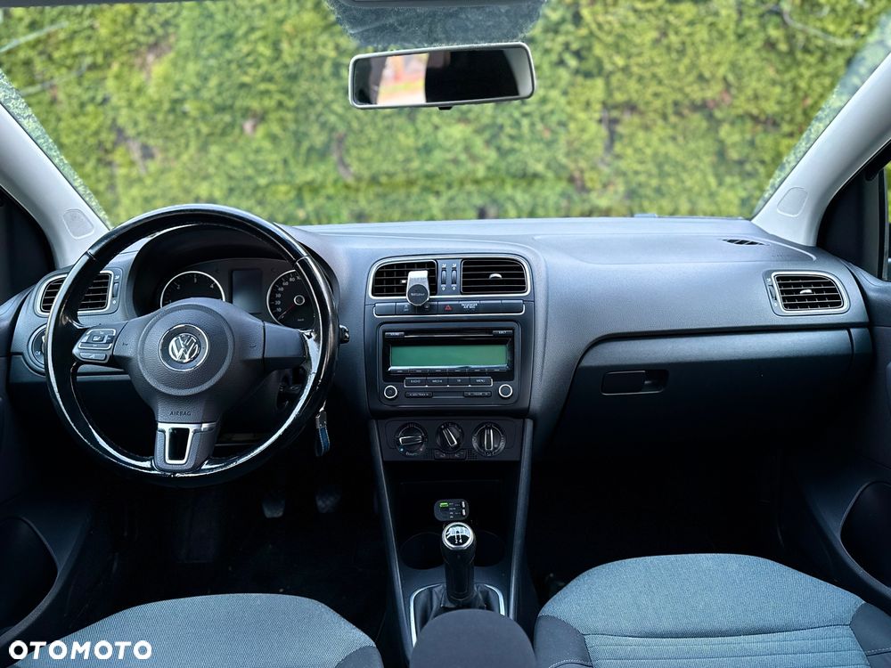 Volkswagen Polo - 5