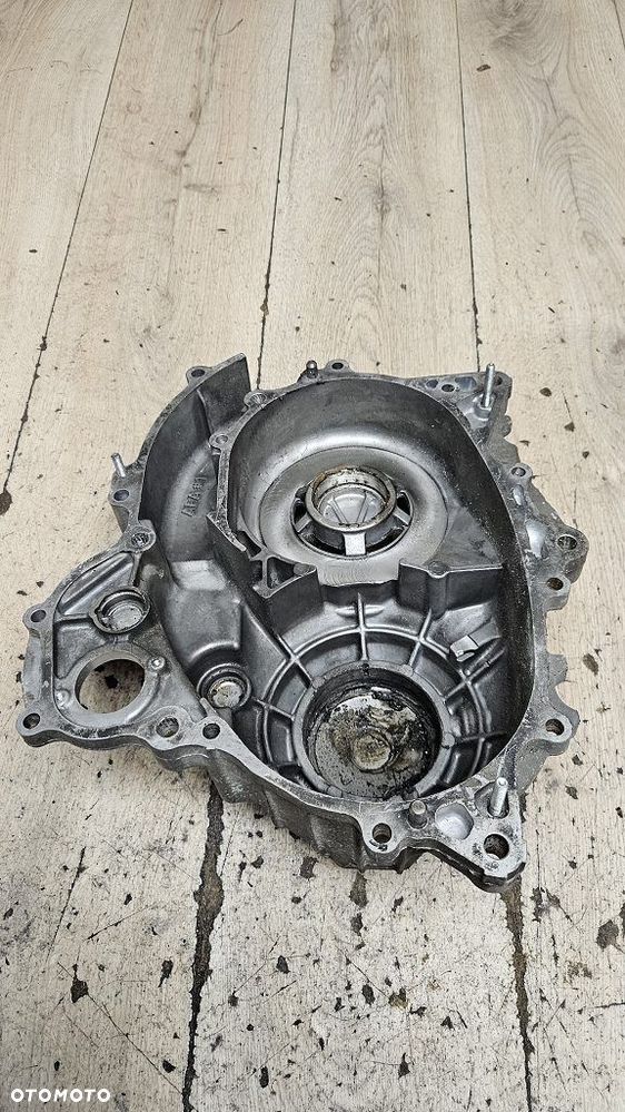 Obudowa Skrzyni Biegów CVT Suzuki Burgman 650 AN650 (2007-2012) - 11