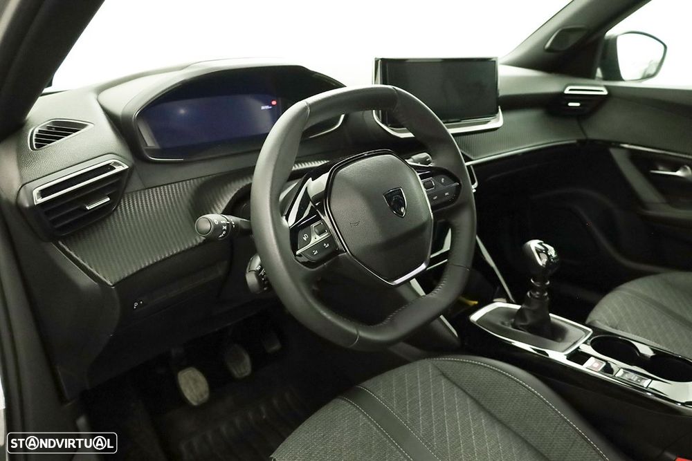 Peugeot 2008 1.2 PureTech Allure - 7