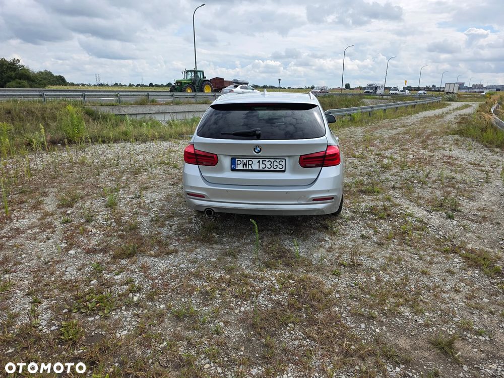 BMW Seria 3 318d - 5