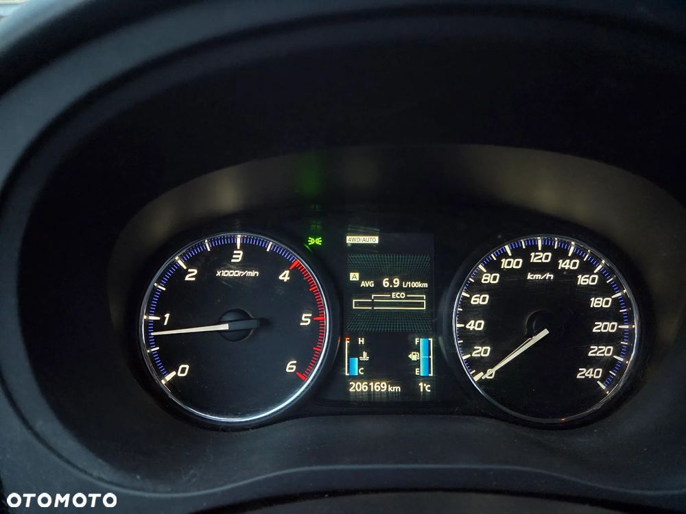 Mitsubishi Outlander 2.2 DID Intense + 4WD - 13