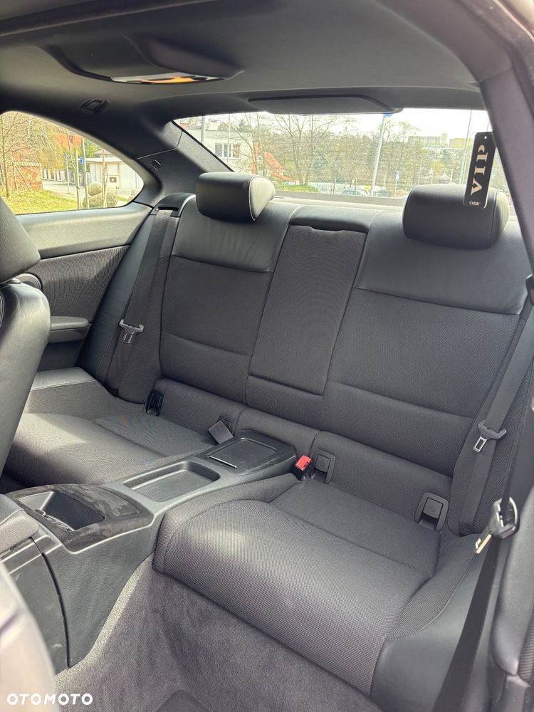 BMW Seria 3 325i - 25