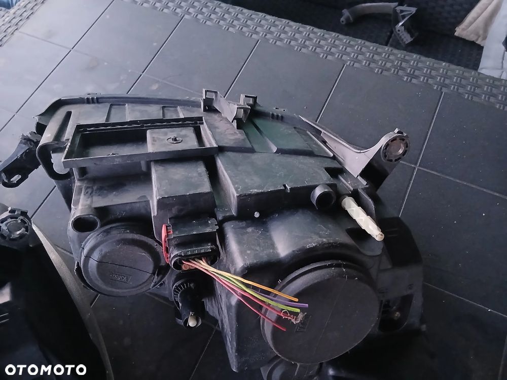 lampa lewy przód citroen C5 II lift - 9