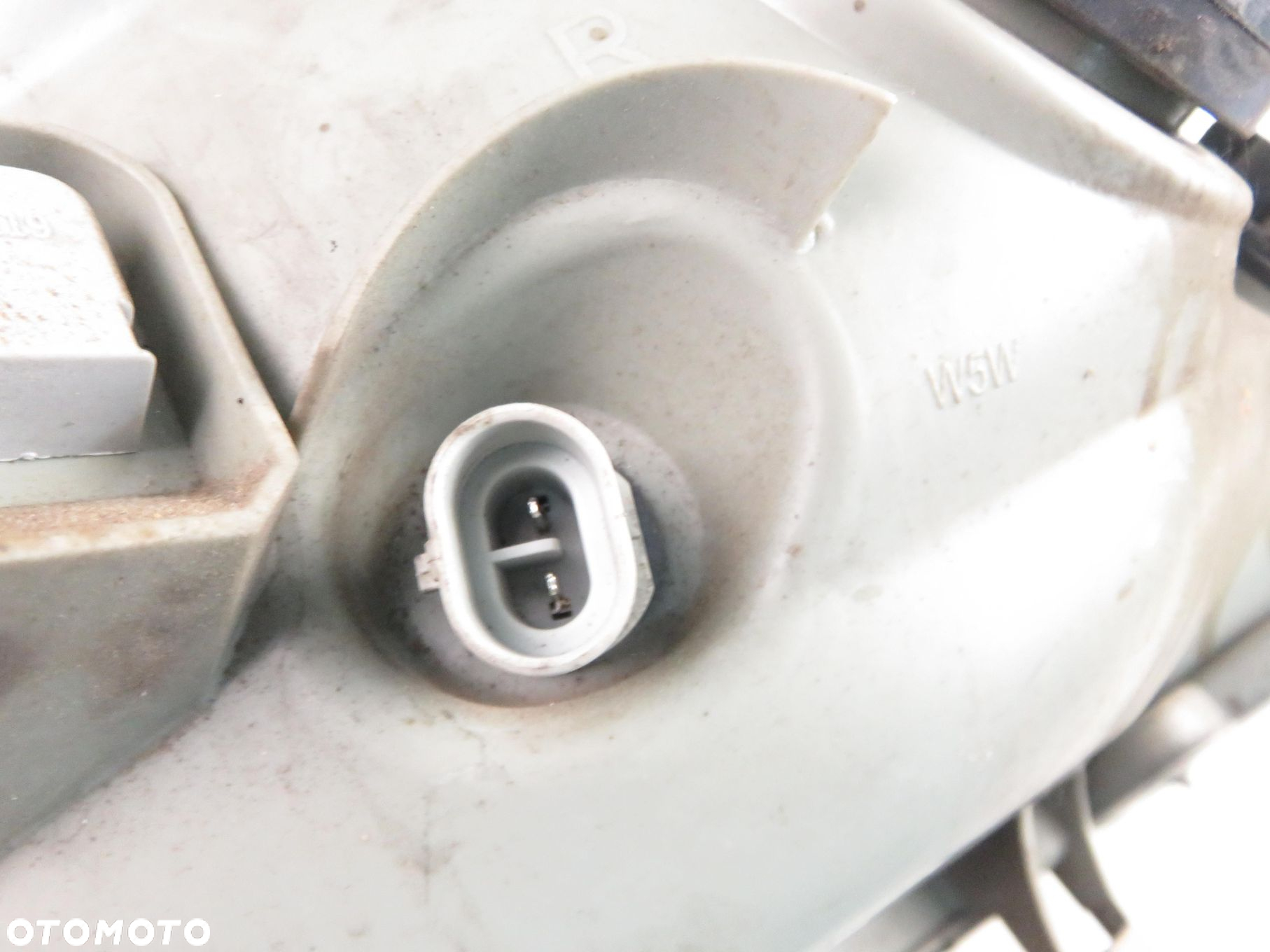 LAMPA PRAWA PRZEDNIA OPEL AGILA A - 3