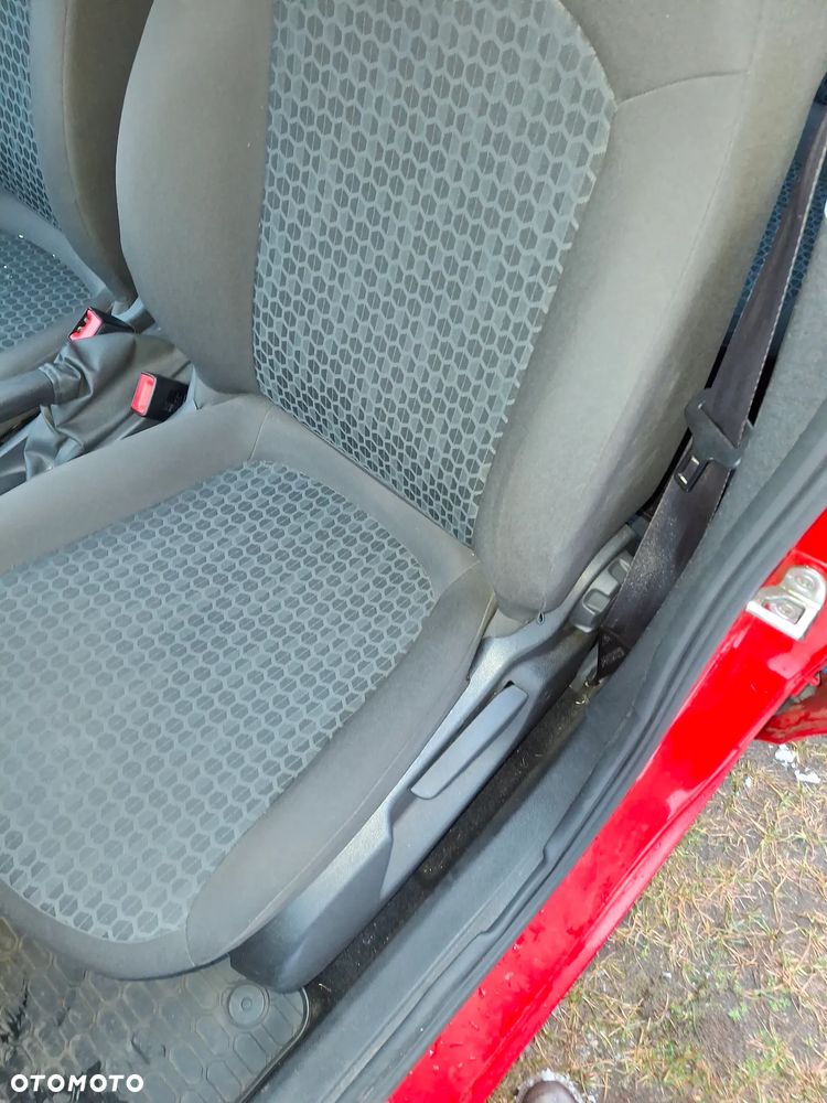 Opel Corsa 1.4 Enjoy - 8