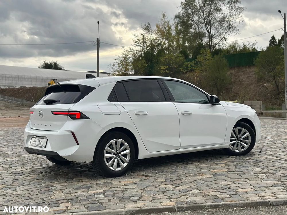 Opel Astra 1.5L Start/Stop AT8 Elegance - 3