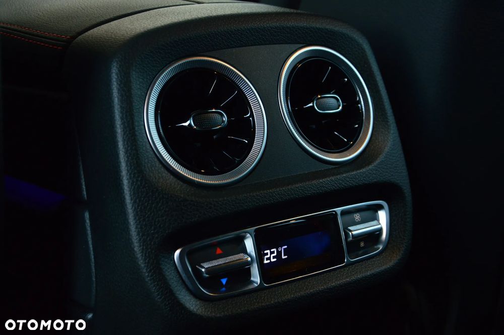 Mercedes-Benz Klasa G 400 d - 17