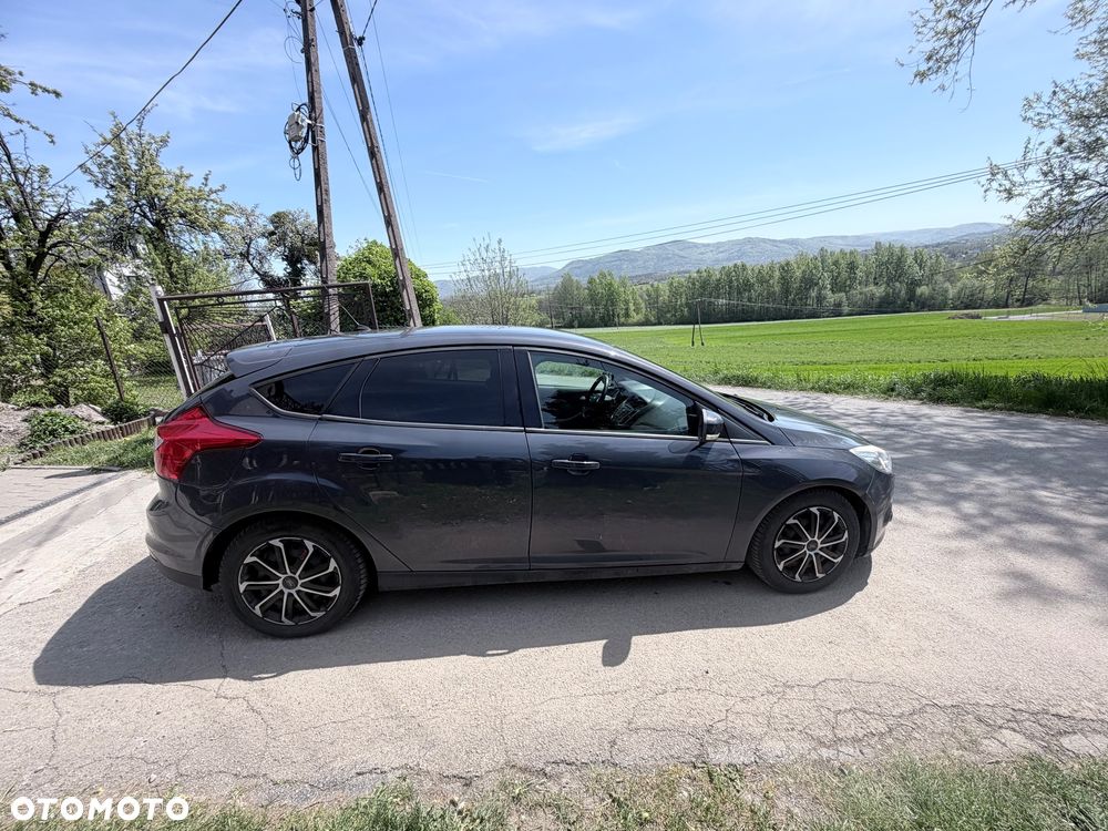 Ford Focus 1.6 TDCi DPF Start-Stopp-System Ambiente - 15