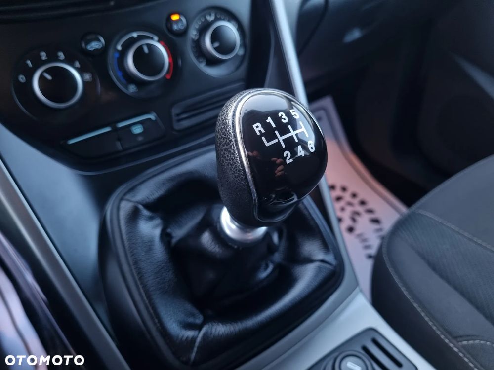 Ford Kuga 2.0 TDCi Trend FWD - 18