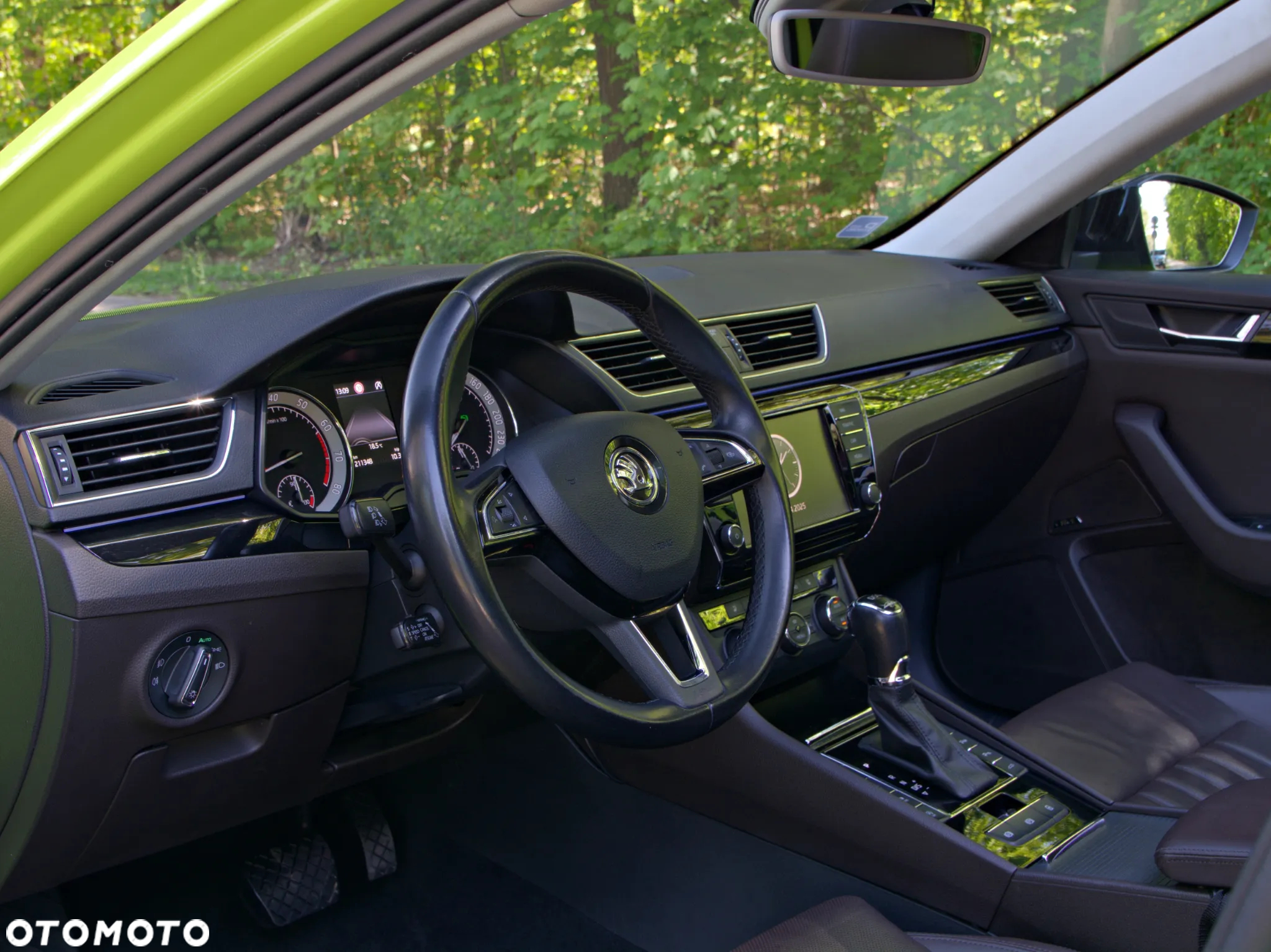 Skoda Superb 2.0 TSI 4x4 L&K DSG - 6