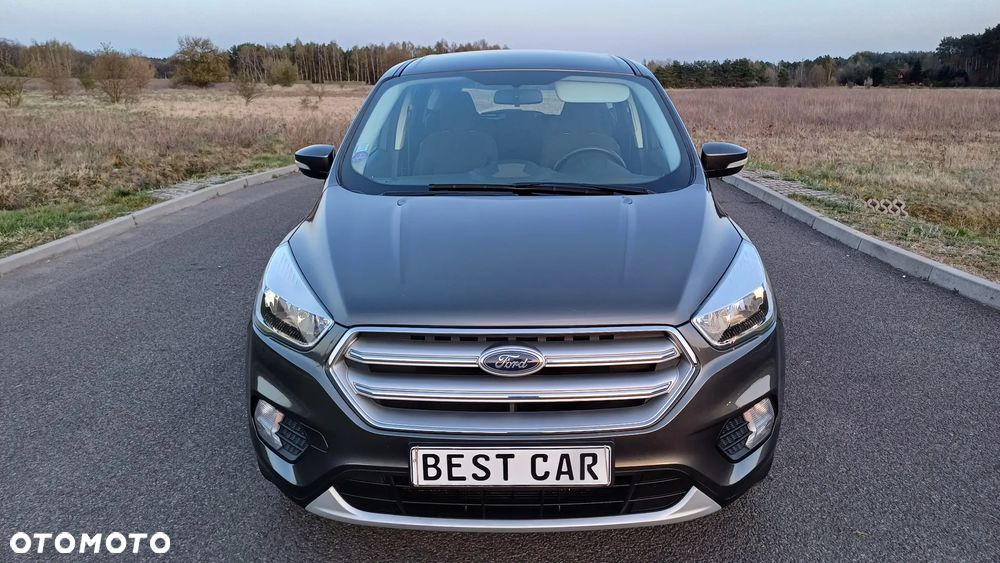 Ford Kuga 1.5 EcoBoost 2x4 Trend - 5