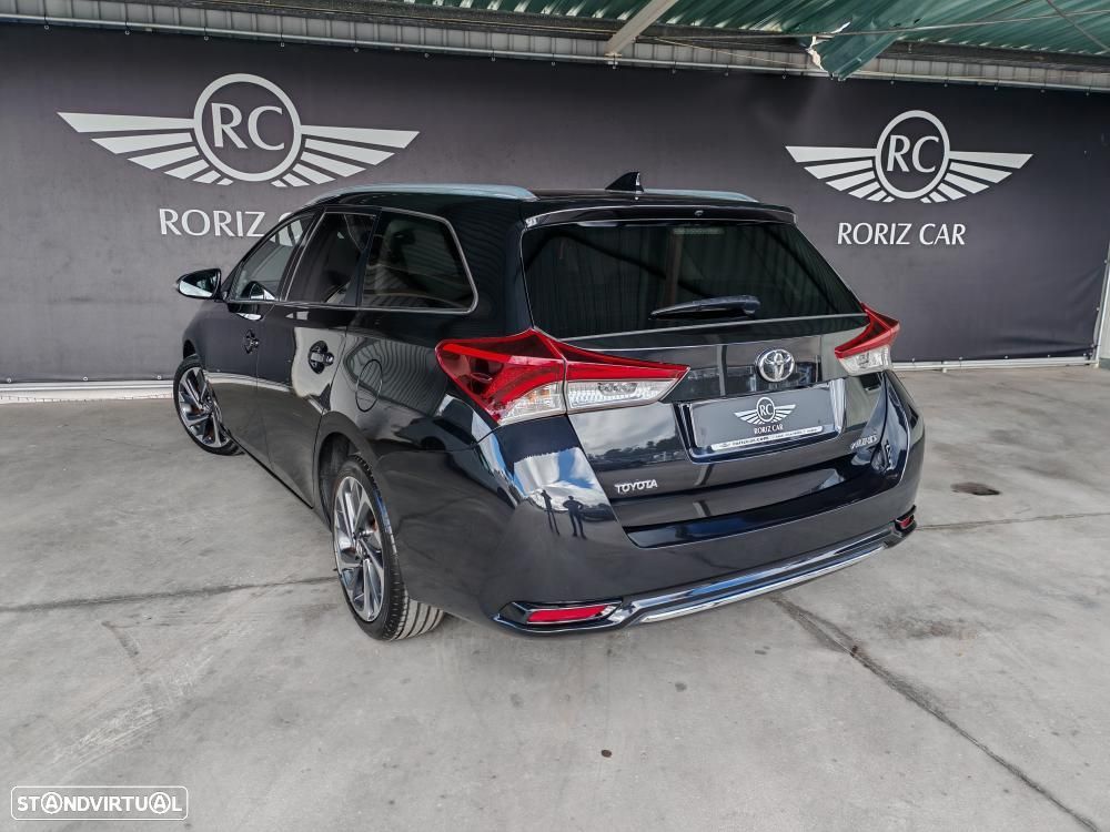 Toyota Auris Touring Sports 1.4 D-4D Comfort+Pack Sport - 7