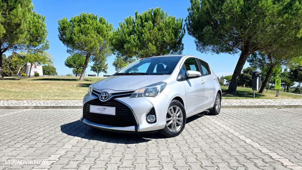 Toyota Yaris 1.0 VVT-i Comfort+P.Style - 1