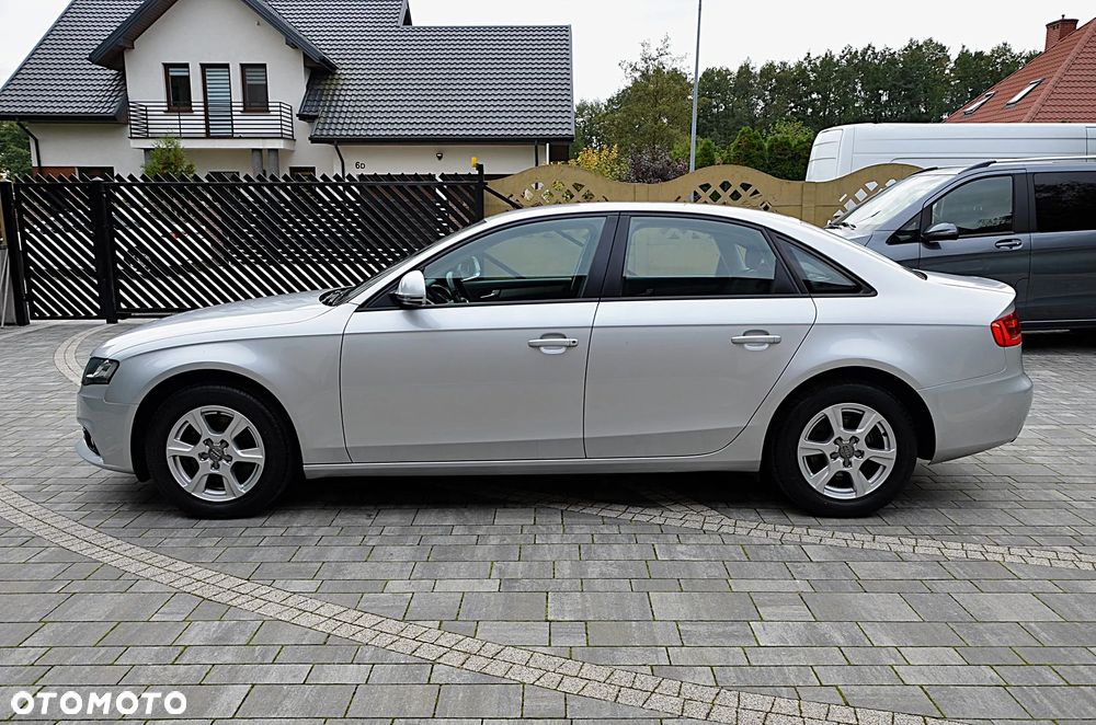 Audi A4 2008 photo 2