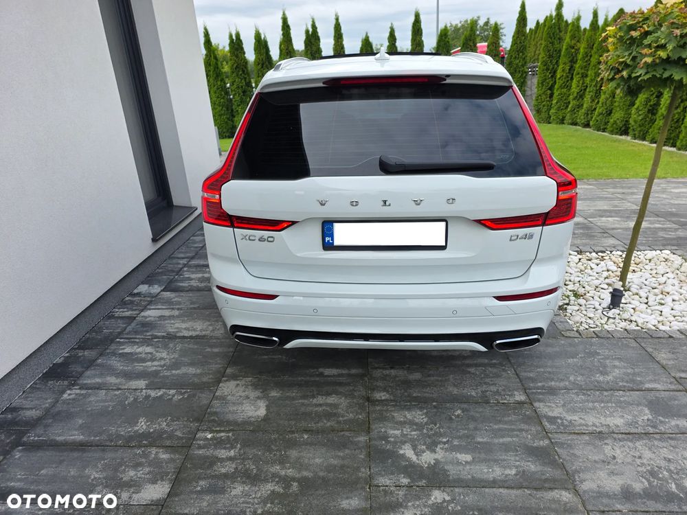 Volvo XC 60 D4 SCR R-Design - 14