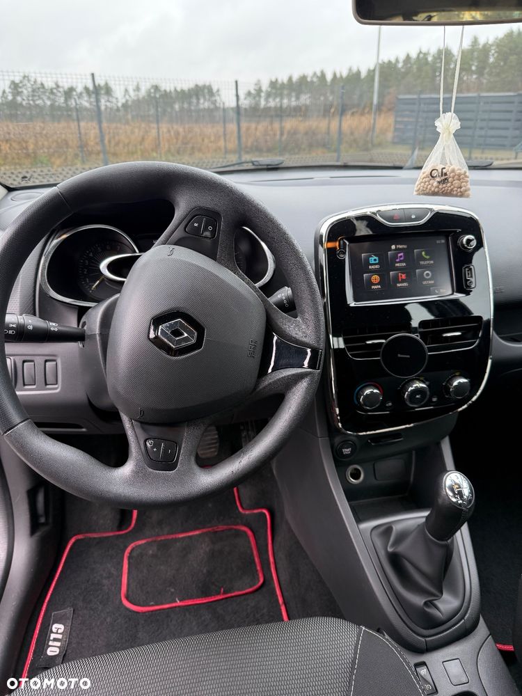 Renault Clio 1.2 16V Authentique - 14