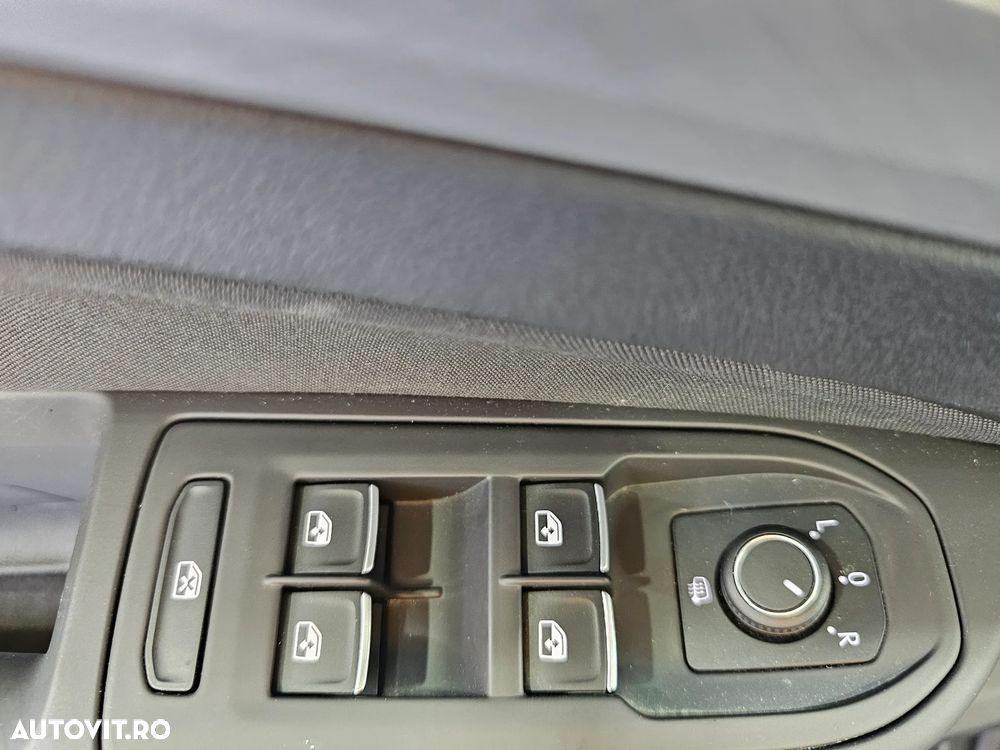 Volkswagen Golf 2.0 TDI Life - 5