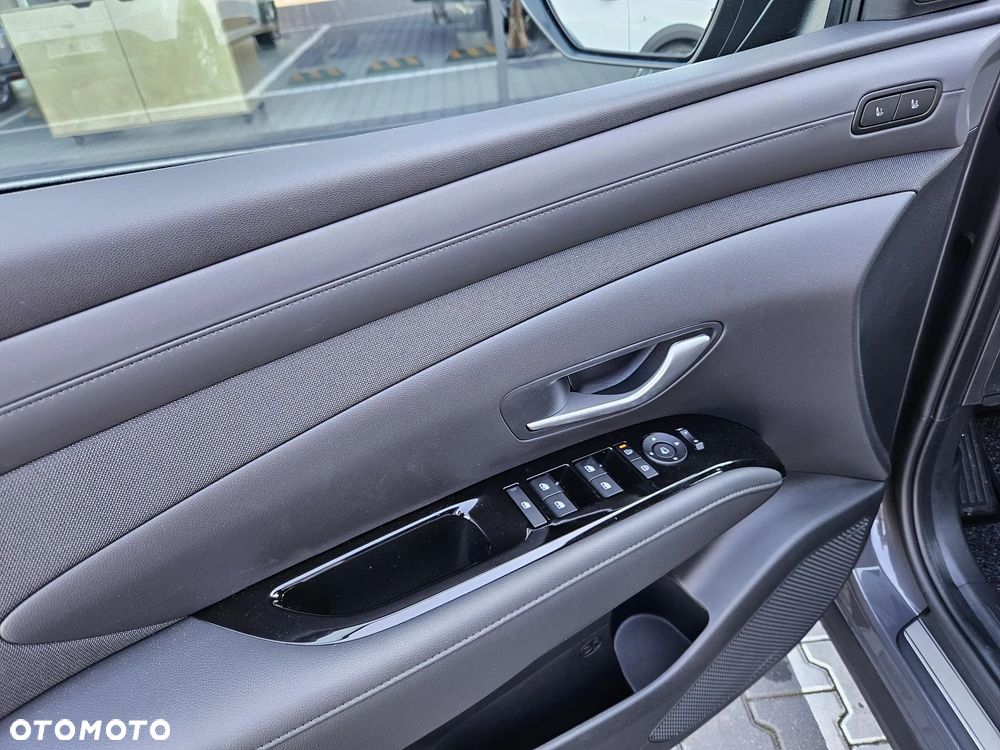 Hyundai Tucson 1.6 T-GDi HEV Platinum 2WD - 20