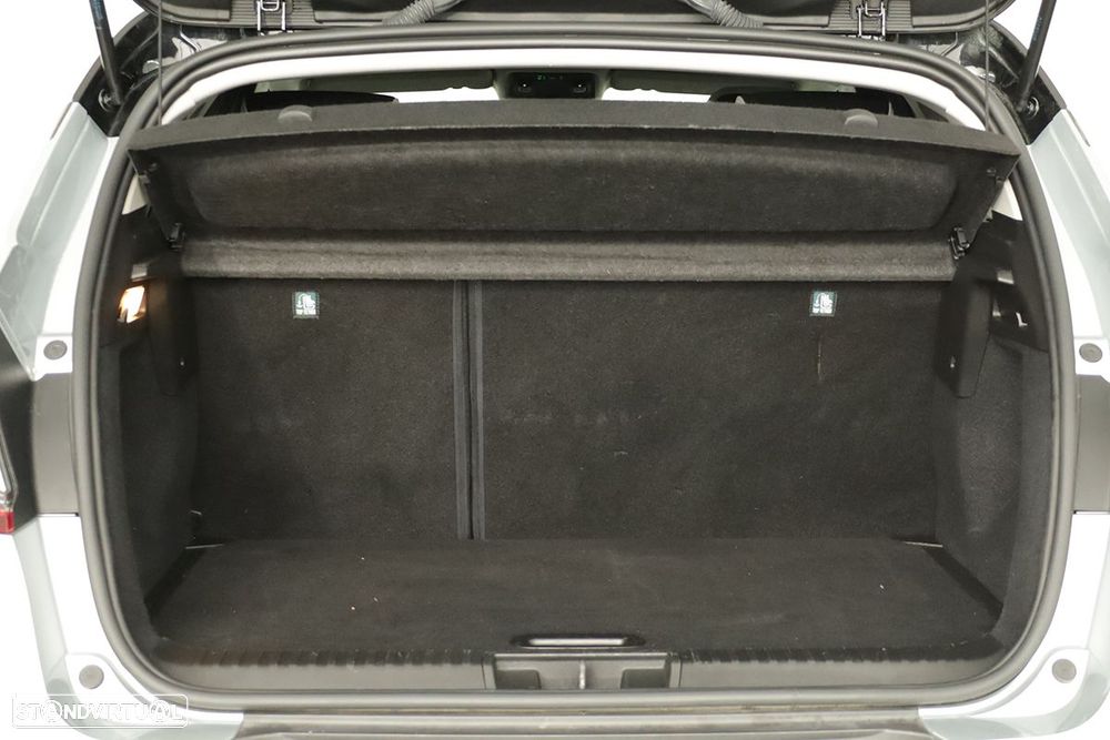 Renault Captur 1.0 TCe Techno Bi-Fuel - 25