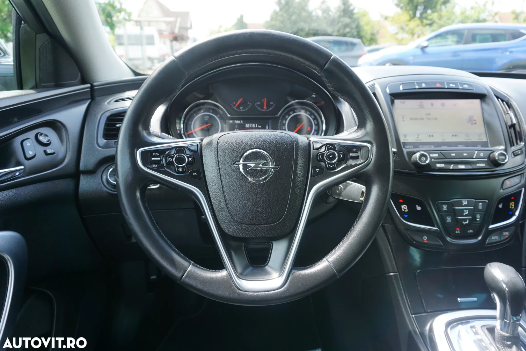 Opel Insignia 1.6 CDTI Aut. Business Edition - 16