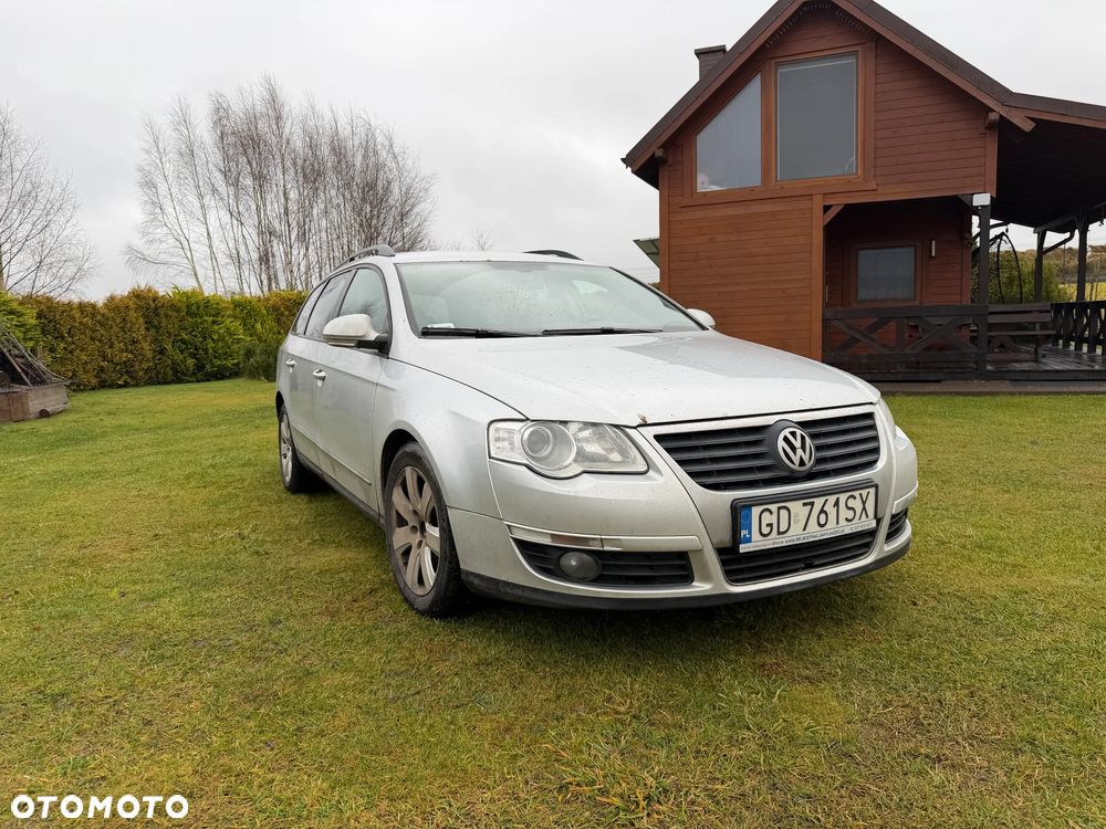 Volkswagen Passat 2.0 TDI DPF DSG Comfortline - 2
