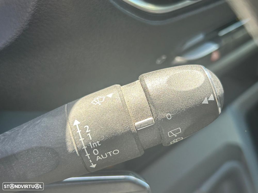 Peugeot Traveller 1.5 BlueHDi L3H1 Allure Long - 15