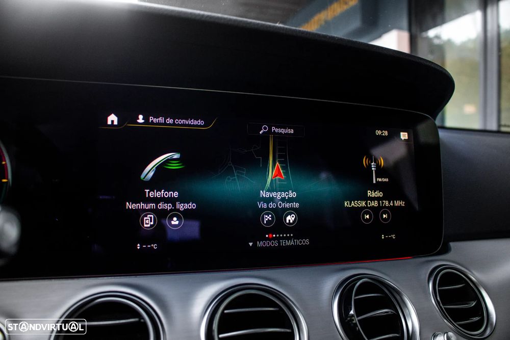 Mercedes-Benz E 300 de Avantgarde 4Matic - 38