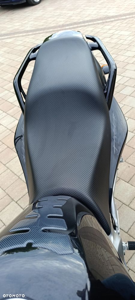 Yamaha FZ - 10