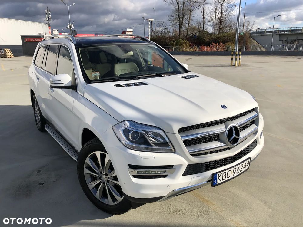 Mercedes-Benz GL 400 4Matic 7G-TRONIC - 8