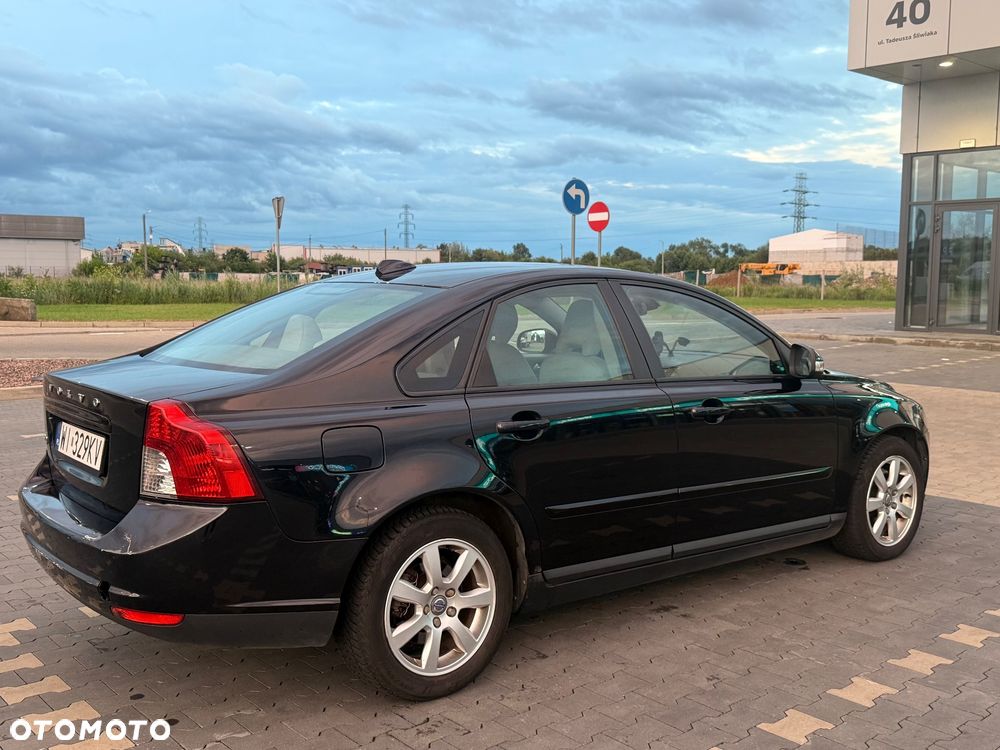 Volvo S40 2.0D Momentum - 5