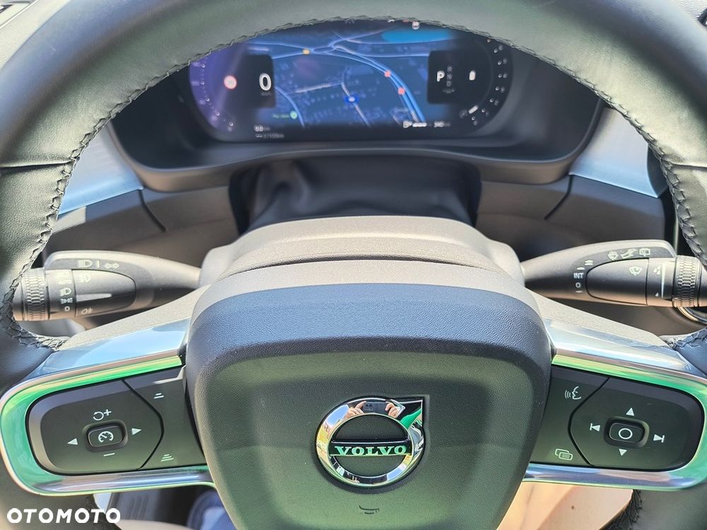 Volvo XC 40 B5 B AWD Geartronic RDesign - 40