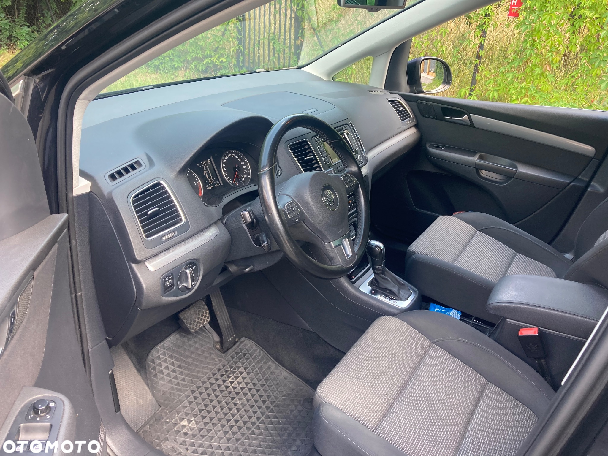 Volkswagen Sharan 2.0 TDI DSG BlueMotion Technology Comfortline - 9
