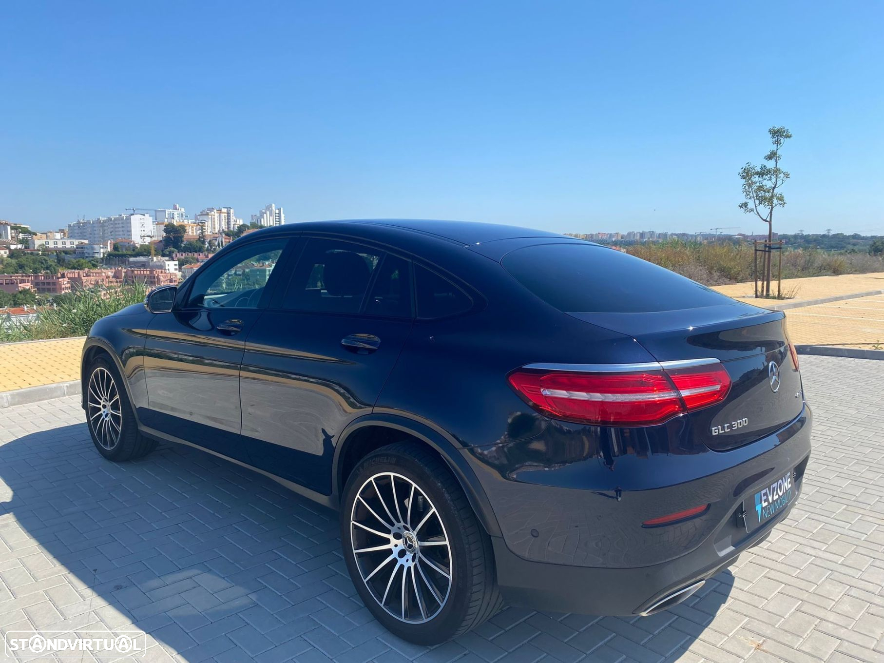 Mercedes-Benz GLC 300 - 6