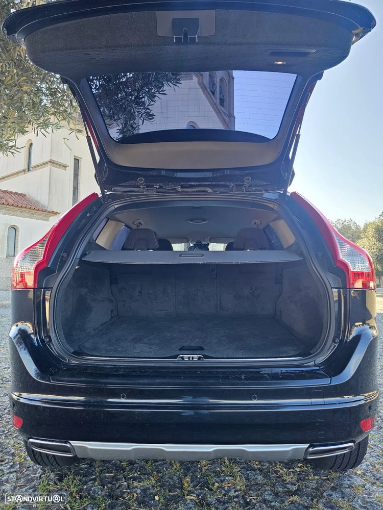 Volvo XC 60 2.0 D4 Dynamic Edition - 21