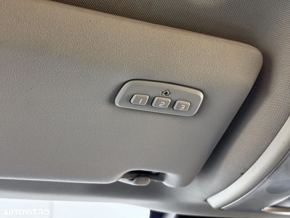 Volvo XC 60 - 16