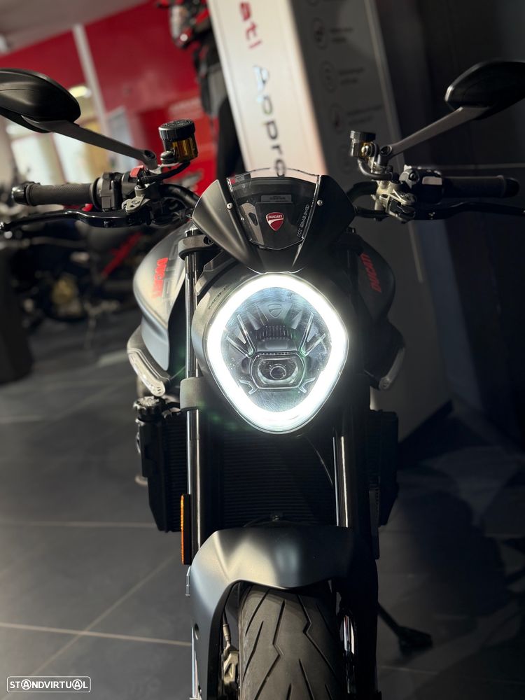 Ducati Monster - 8