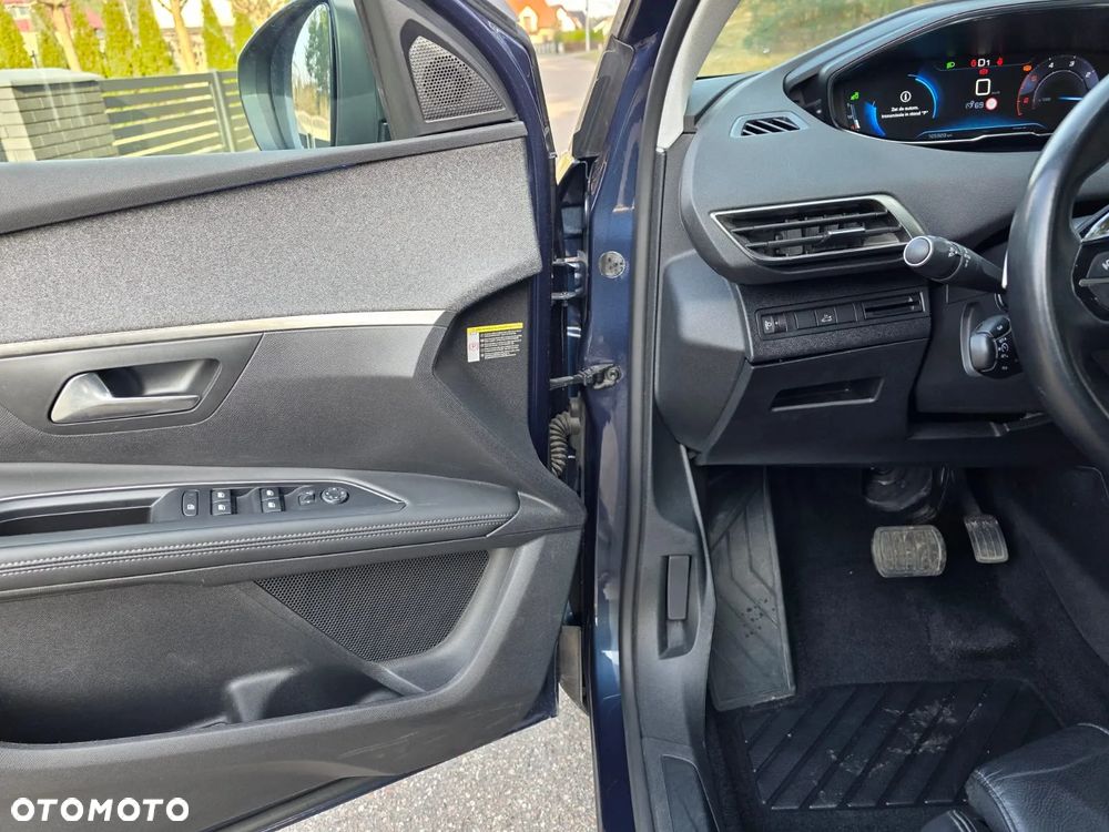 Peugeot 5008 1.5 BlueHDI Allure S&S EAT8 - 10