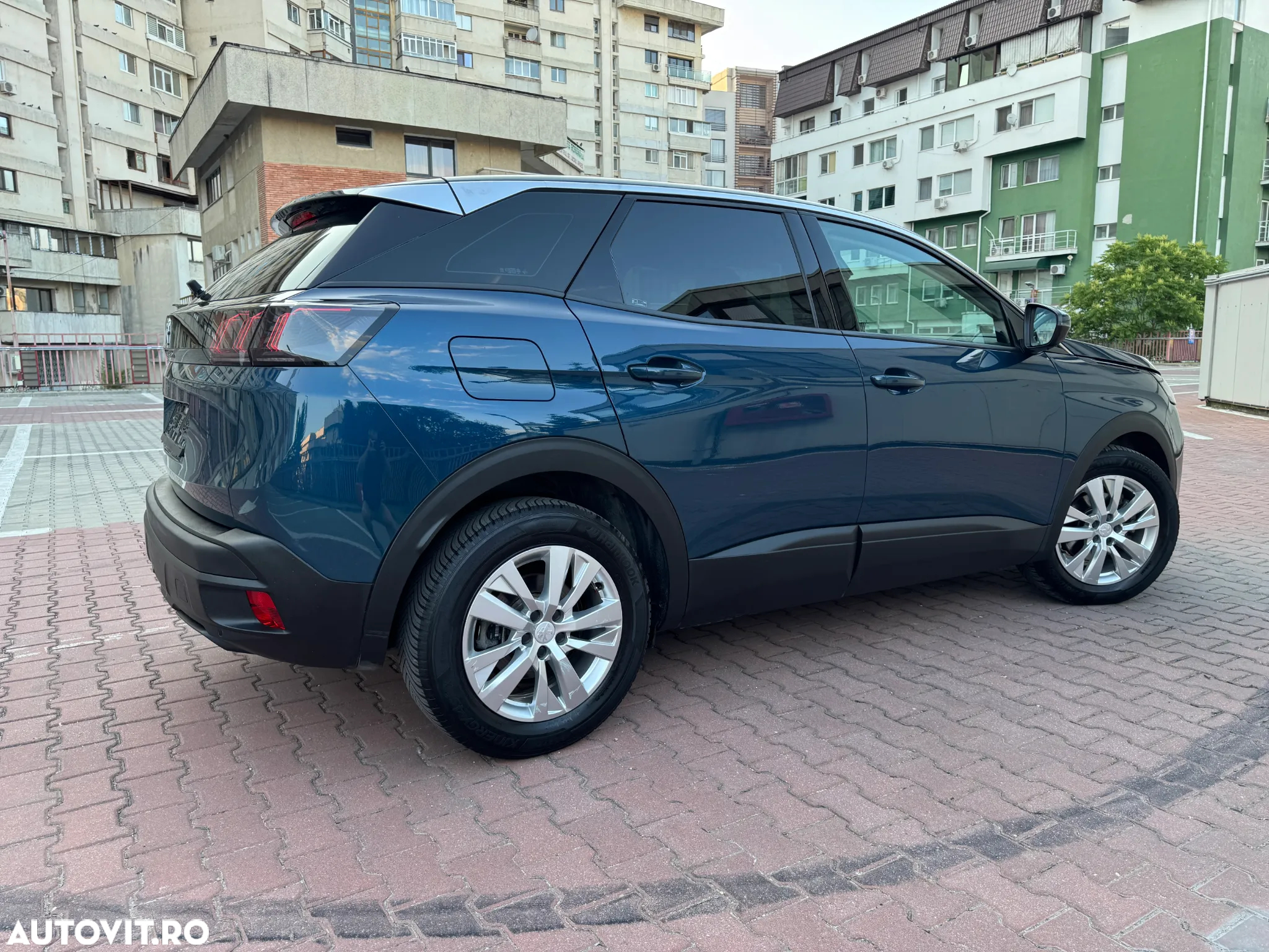 Peugeot 3008 PureTech 130 Stop & Start GPF EAT8 Active Business-Paket - 7