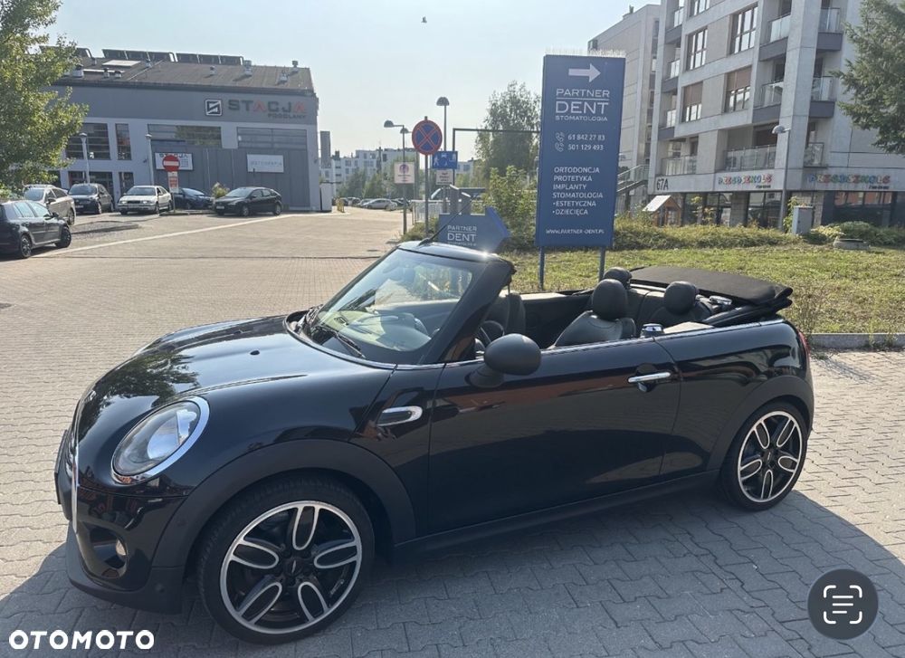 MINI Cooper Standard - 3