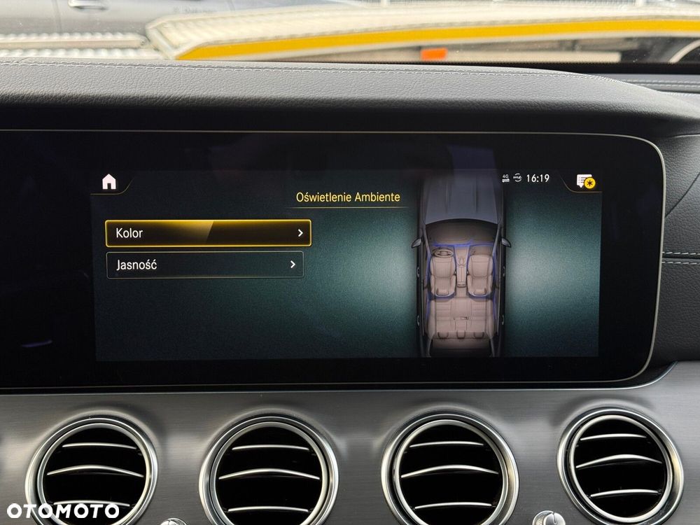 Mercedes-Benz Klasa E 220 d Business Edition - 20