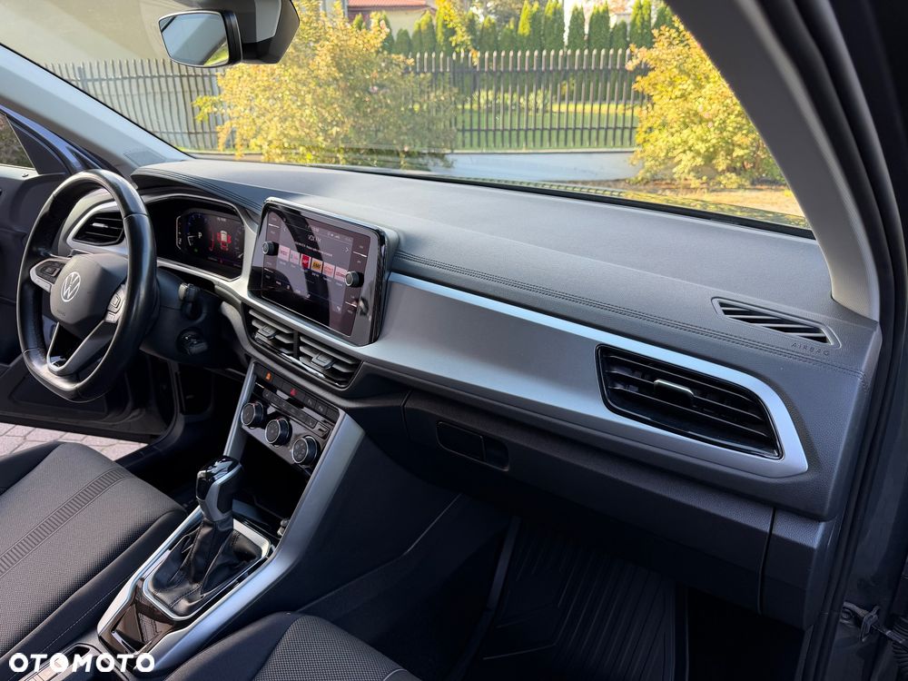 Volkswagen T-Roc 1.5 TSI Life Plus DSG - 29