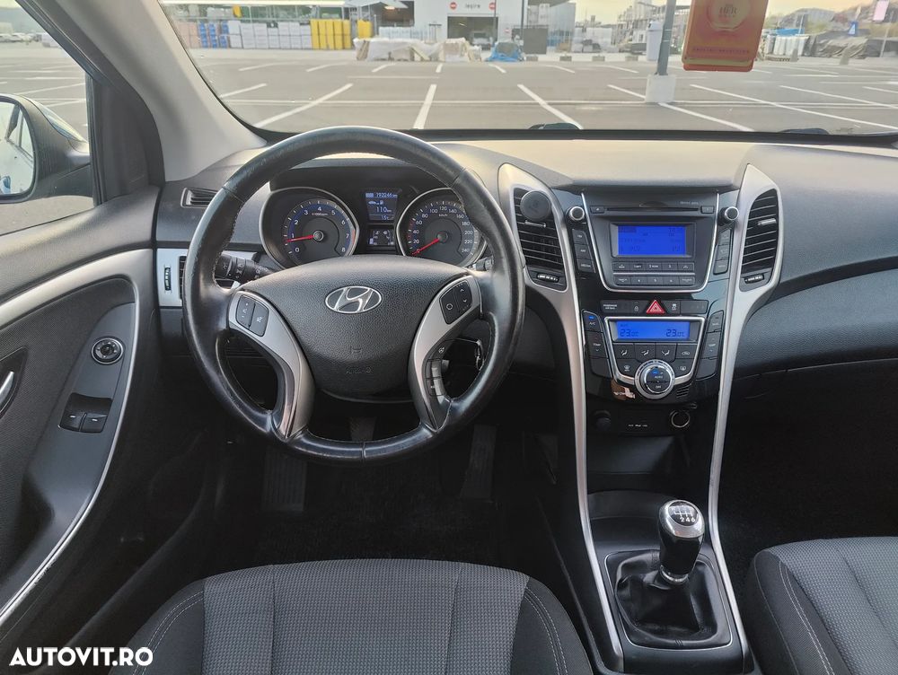 Hyundai i30 1.4MPi Comfort - 19