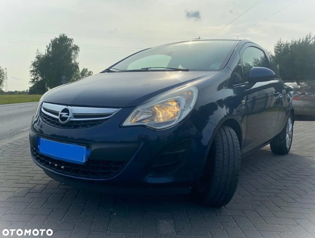 Opel Corsa 1.2 16V Edition / Active - 16