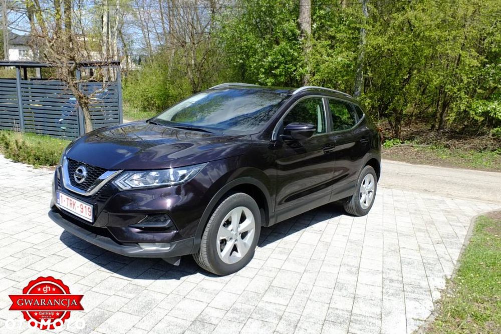 Nissan Qashqai 1.3 DIG-T N-Connecta - 1