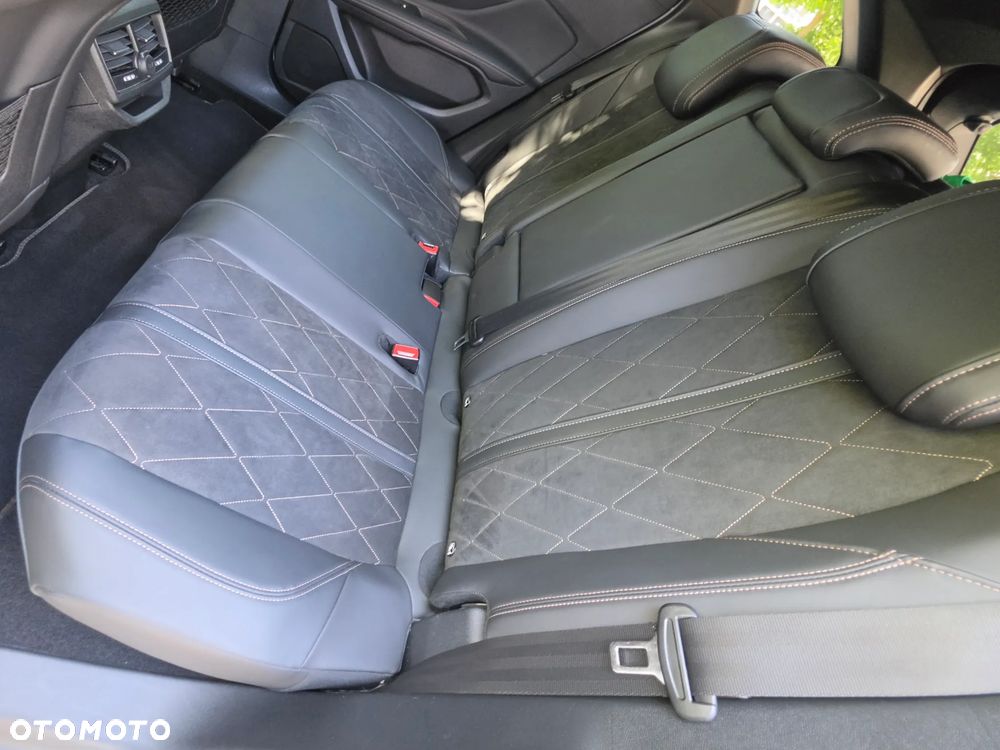 Peugeot 3008 BlueHDi 180 Stop & Start EAT8 GT - 24