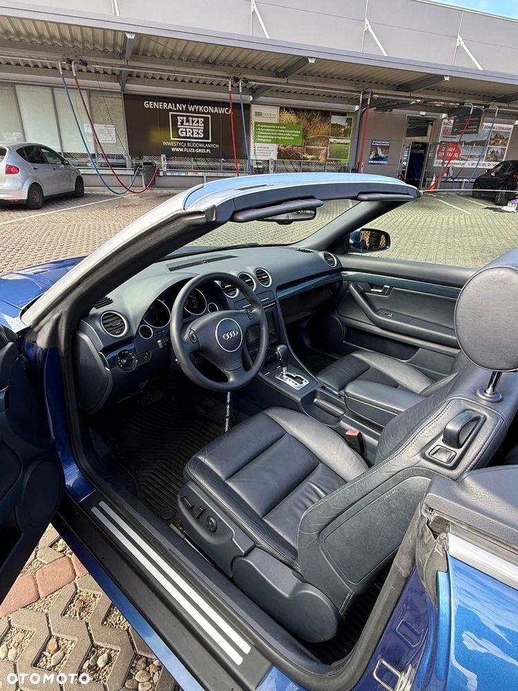 Audi A4 Cabrio - 11