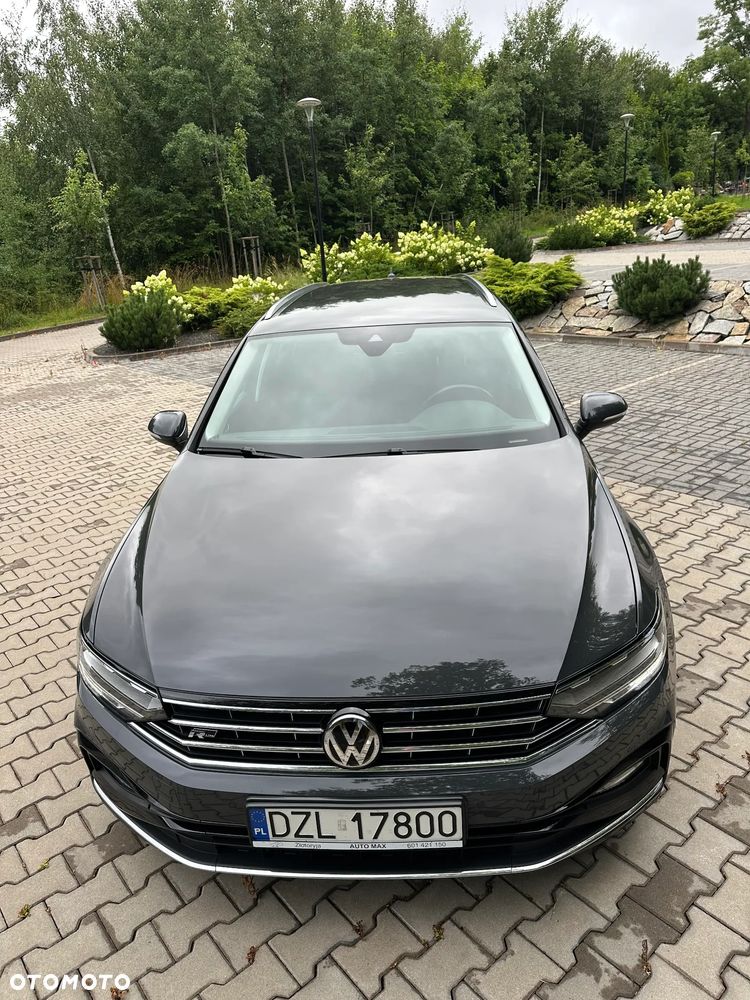 Volkswagen Passat 2.0 TDI SCR DSG 4Motion Business - 2