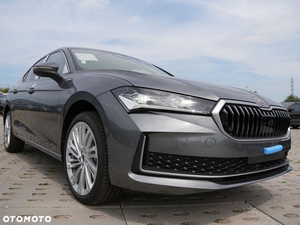 Skoda Superb 2.0 TDI SCR 4x4 L&K DSG - 4