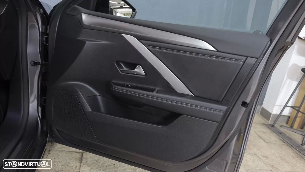 Opel Astra 1.5 D GS Line Aut. - 12